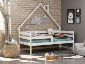 Детская кровать-домик из массива березы Соня-2 (800*1600) Белый/Лак в Когалыме - kogalym.ok-mebel.com | фото