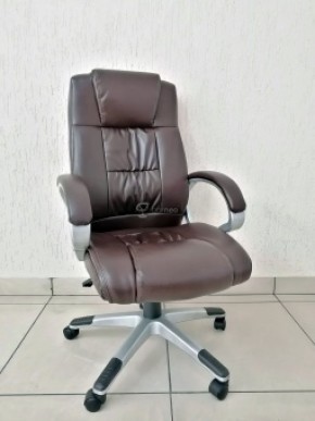 Кресло Barneo K-6 для руководителя (коричневая экокожа) в Когалыме - kogalym.ok-mebel.com | фото