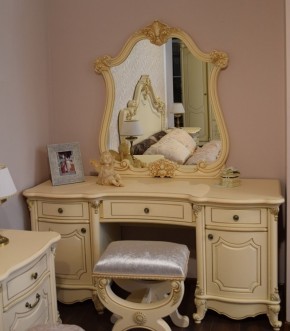 Туалетный стол + Зеркало Мона Лиза (крем) в Когалыме - kogalym.ok-mebel.com | фото 6
